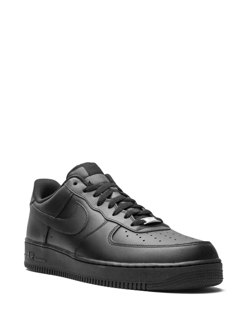 Nike Air Force 1 Low ’07 (Triple Black)